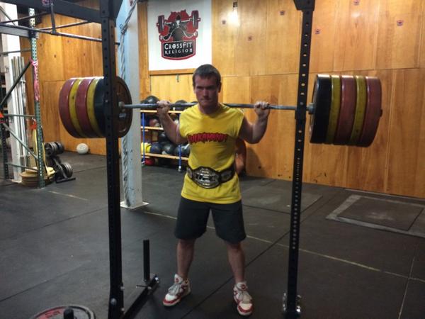 Raw_Dawggg's tweet photo. What to be a champ, you got to train like a champ!! @HulkHogan @CfReligion @CrossFit #hulkamania http://t.co/o0eXc9An6A
