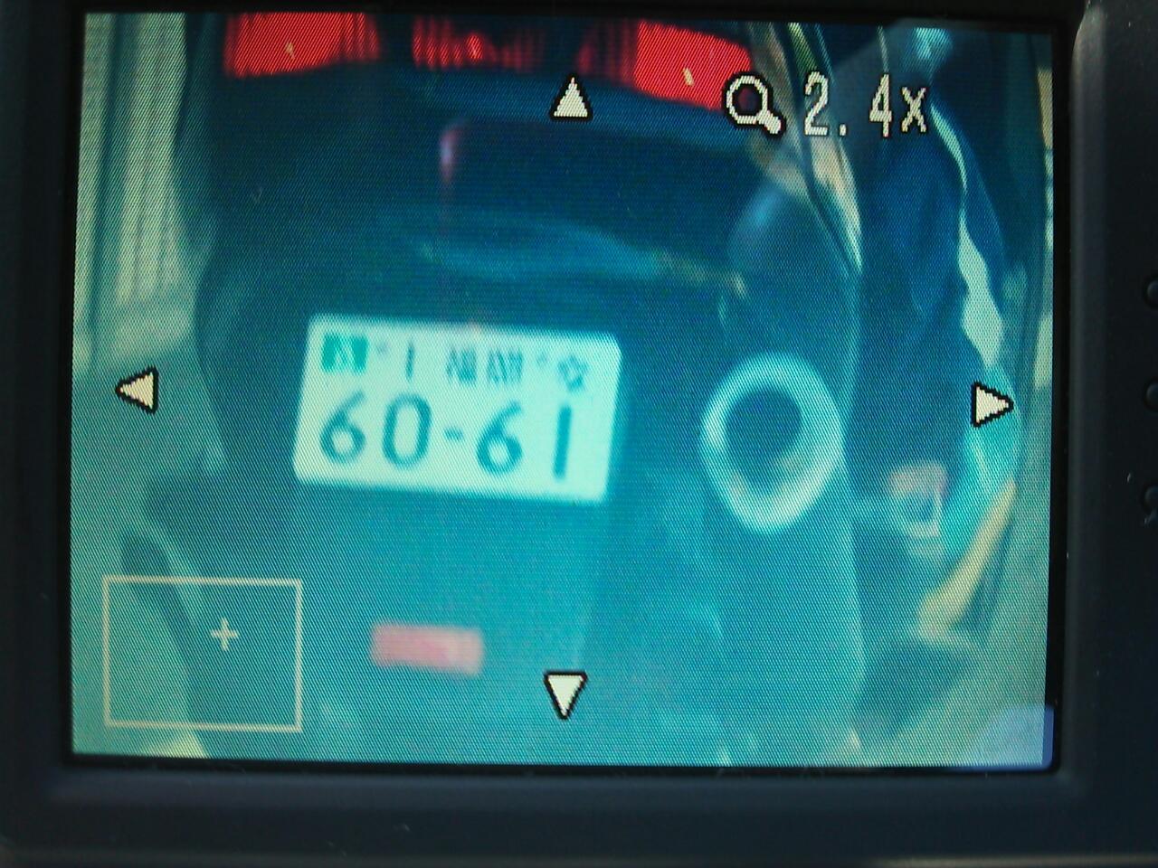 れべんとん〆草むら すり抜けのバイクにサイドミラー当て逃げされたんだが W 無傷だったから通報は勘弁してやるから死んでくれよ ナンバーも撮ったしドラレコも残ってるからな 1 福岡 な 6061 お前だぞ 下手くそな分際で意気がるなよ Http T Co
