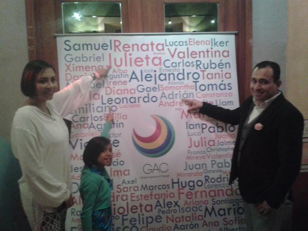 BEAGAC's tweet photo. .@Humberto_Robins @tonatiuh_sm @Maricarmenko Gracias por su apoyo, por donar y compartir! #ViendoJuntos #GAC http://t.co/bMpo7QKATf