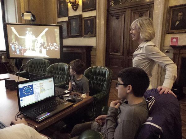 coderdojopd's tweet photo. Un super #CoderMIUR @CoderDojoItalia @tarmelop @MiurSocial @SteGiannini http://t.co/6WyrZRelju