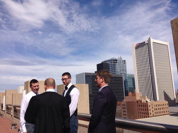 gregstantonaz's tweet photo. A true honor to bear witness to these unions. My best wishes to all those getting married in #Phx today. http://t.co/IZzxcebVB0