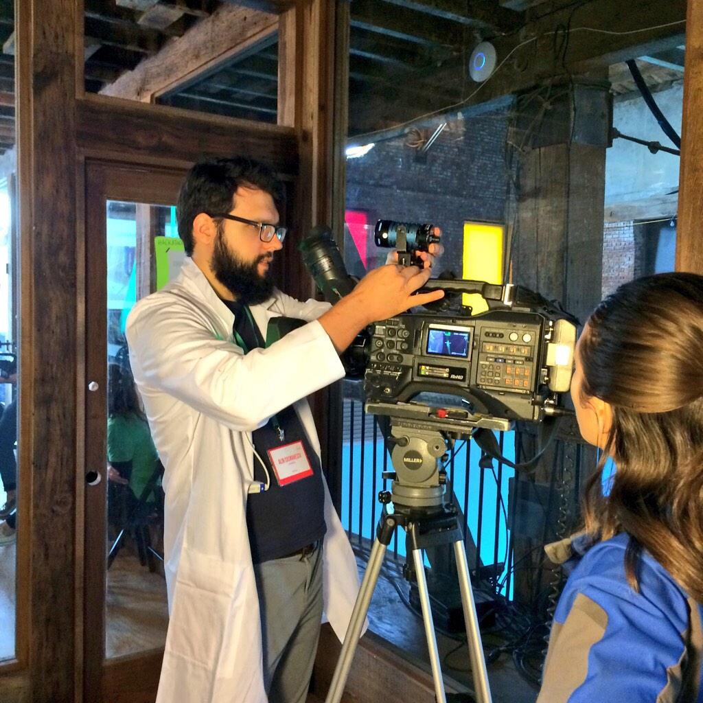 Embedded image permalink