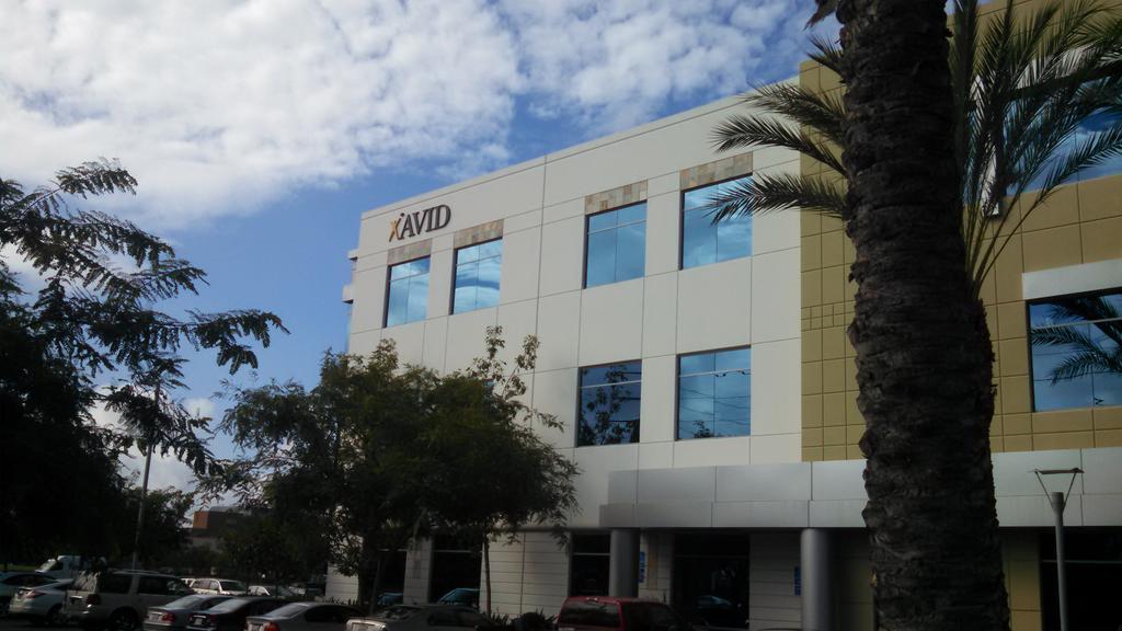 Embedded image permalink