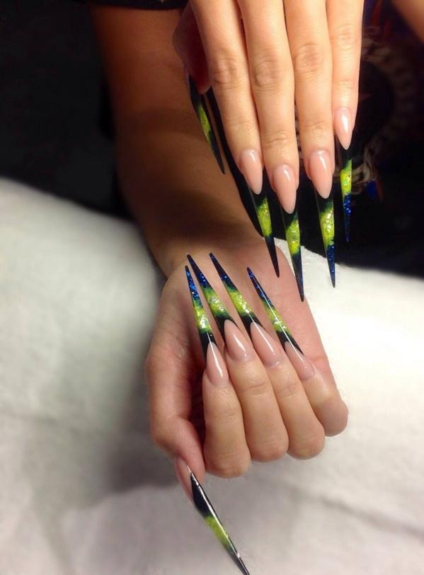 CSOyKynnetCom's tweet photo. The Stiletto winner in Finnish Nail Championship #beautiful #nails by Olga http://t.co/yPVhpuCfAq