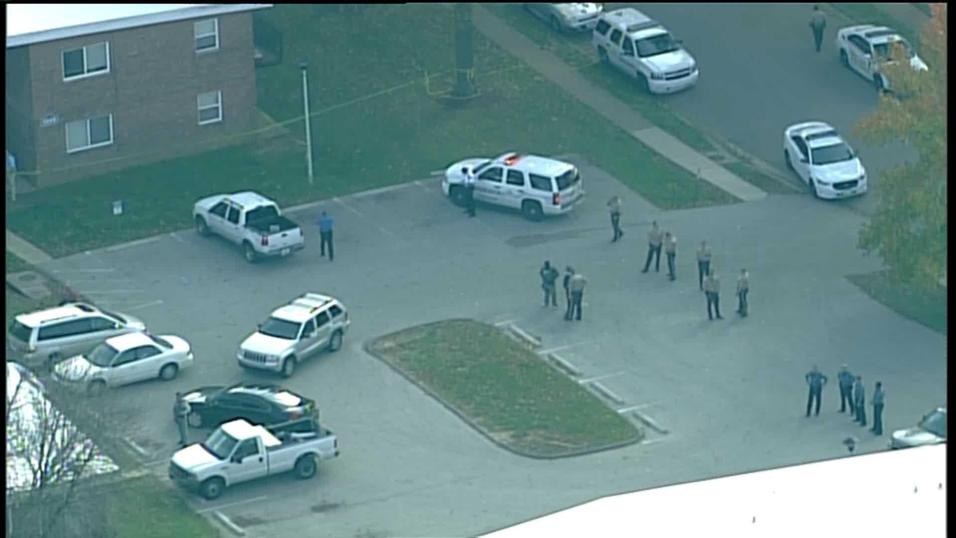 FOX2now on Twitter: "Scene of the shooting near the Park Ridge Apartments in #Ferguson http://t ...