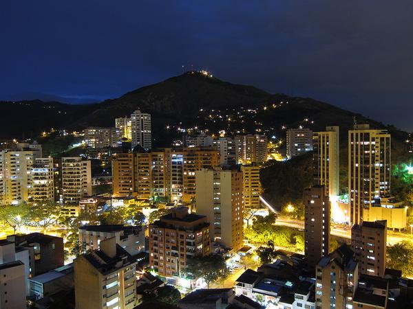 EdwinFrankG's tweet photo. https://t.co/8VDI1gltrW #FelizSabadoColombiaQuerida y para mi bella Cali un #SabadoPaDescansar http://t.co/EvOQJjivIf