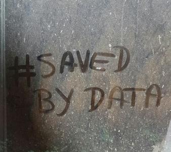 Kez16P's tweet photo. #SavedByData #WindowWriting http://t.co/5rH1ApsN2n http://t.co/dn7dUb11PR
