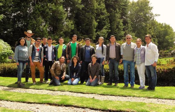 Egenetica's tweet photo. Visita a la C. Repro San Esteban de estudiantes de Admon de Empresas Agropec. de la U. Jorge Tadeo Lozano. 17/10/2014 http://t.co/bnuuvOvUOT