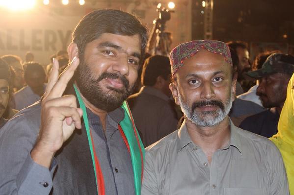 ShaikhShahjahan's tweet photo. A true Jiyala of PPP @ jalsa gah @AajizDhamra
#IamButto
#BhuttoAagayaMaidanMain
#Bilawal4Karachi
#18OctPPPJalsa http://t.co/YrWxcTm9Ed