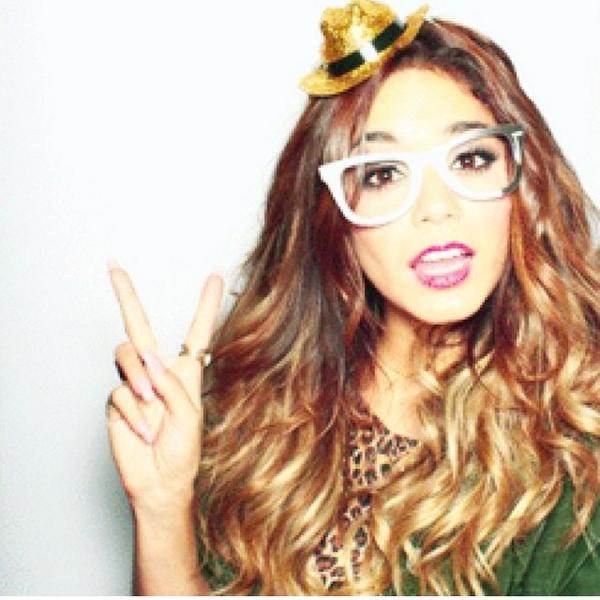 CyrusMelissa tweet picture