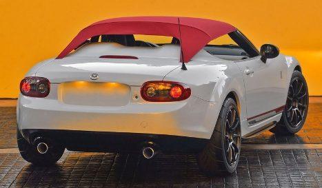 CARS_FACTS's tweet photo. @SEMASHOW this is still the sexiest car I've seen for a show Miata.. this is a SEMA car right? ;) http://t.co/YuXHUzRP53
