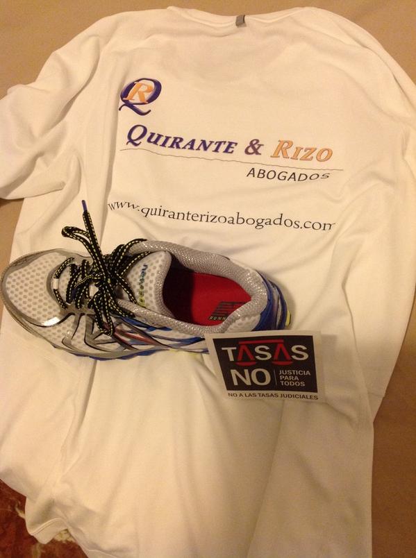 QuiranteRizo's tweet photo. We're Ready!
#MediaMaratonLaManga
@pierreflammes @VicentNEWGARDEN @Eliasrunner @jjprizo @RafaelSQuirante
#stoptasas http://t.co/QpX120RR0A