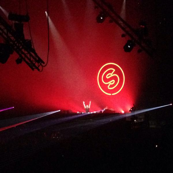 spinninNL's tweet photo. . @SandervanDoorn at work! #SpinninSessions #ADE14 http://t.co/ekJD2tnjV4