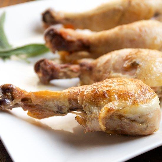 FoodMesh's tweet photo. Maple Sage Chicken Drumsticks #food #recipes http://t.co/HChr5hUfAx http://t.co/1hDTU0G3vb