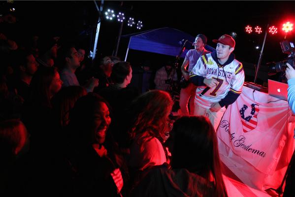 Beta_BeTheMatch's tweet photo. .@ACADEMY401 blew us all away. Thank you so much for helping us support @BeTheMatch!!! http://t.co/qMifKxSuSb
