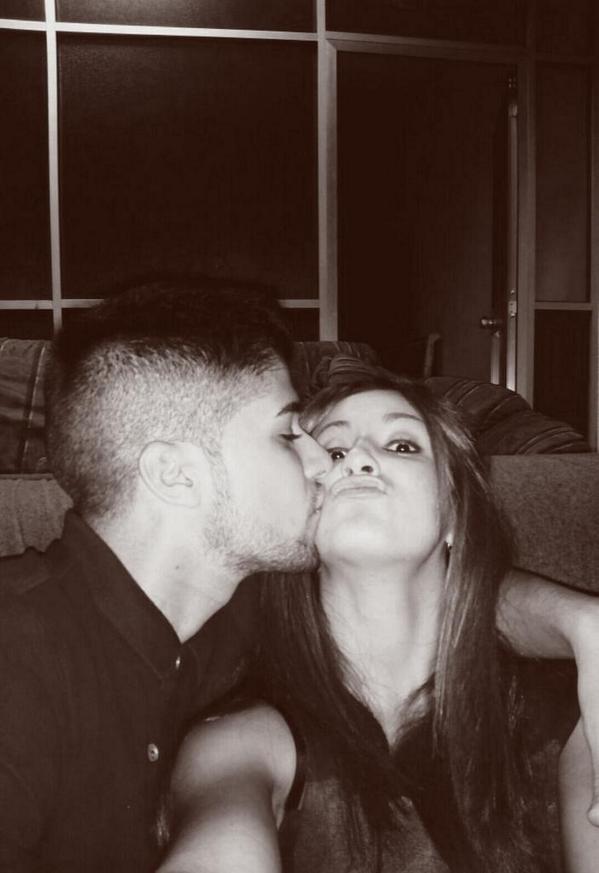 sergioandosilla's tweet photo. @Mariina96 tu y yo, como forma de vida... Te quiero. http://t.co/9bbwQKf5XG