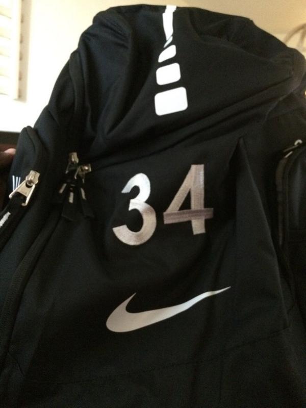 chargeit2TY's tweet photo. All I been thinkin about today... Can't wait to get back #CitrusHoops 🏀🏀 #34 #YoungBarkley http://t.co/ZkxrHxcTPu