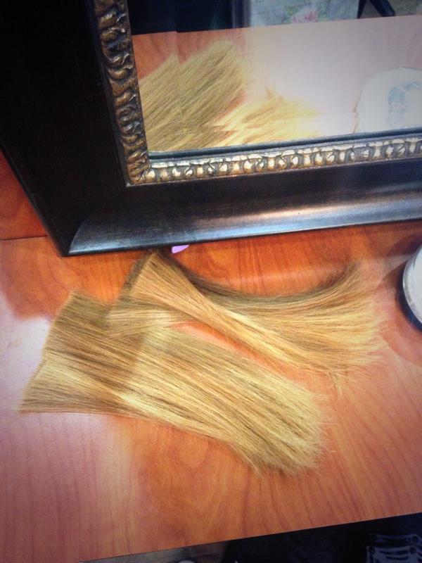 mcaser15's tweet photo. Live tweet 💇 http://t.co/CEMl6wwewy