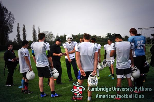 KKevinChang's tweet photo. Let's goooo Pythons @nfl_uk #PythonsNFLuk http://t.co/TSZImPtIU1