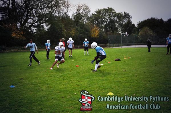 KKevinChang's tweet photo. Let's goooo Pythons @nfl_uk #PythonsNFLuk http://t.co/TSZImPtIU1