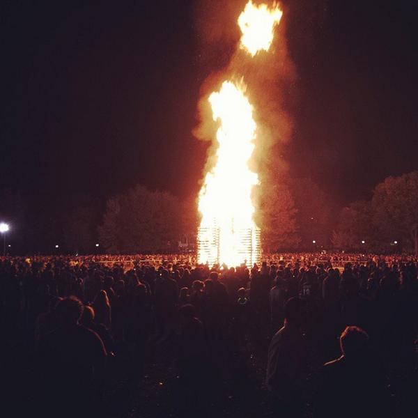 uppervalleymom's tweet photo. And my #DartHomecoming streak continues! 20 years of bonfires. #9D7 http://t.co/d4Gf1rsCBW http://t.co/4TpGZwUcpL