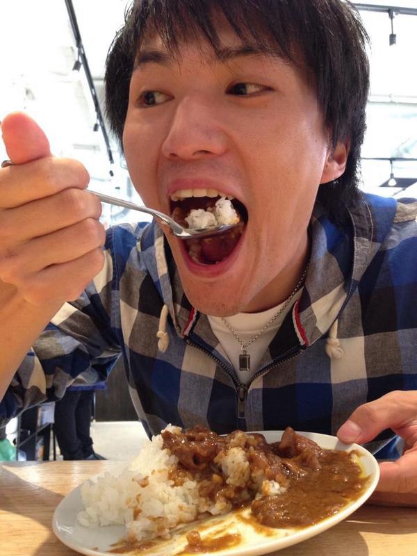 katsu57466's tweet photo. カツです！
妖怪ウォッチよりも、ディアシスターよりも、カレーの方が好きです❤️
#misscurry2014 http://t.co/uxL7kI2Axg