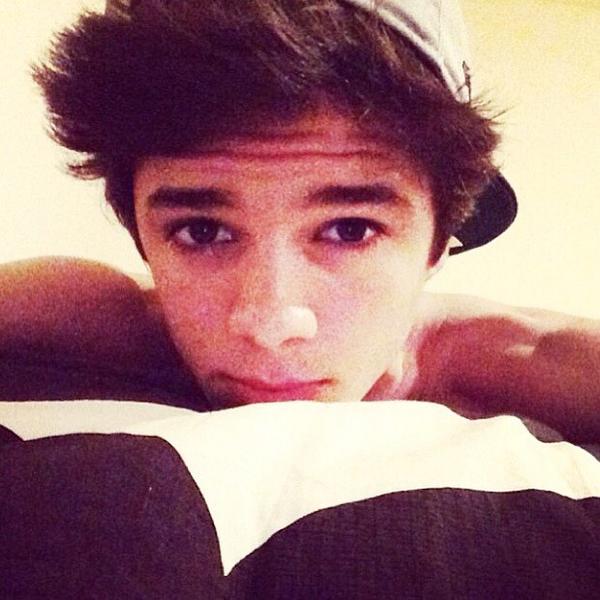 Brent Rivera tweet media