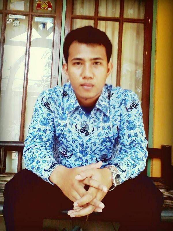 48_ian's tweet photo. Narsis dkit :p http://t.co/rdsSyfmHEk