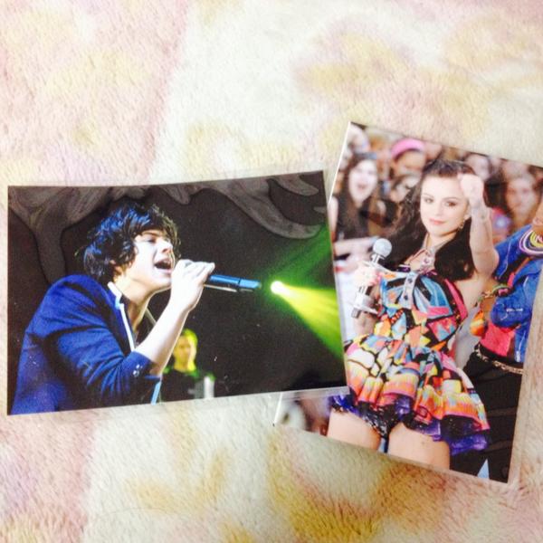 naughty_girrrl's tweet photo. かなり遅れたけど、13日の月曜日に #WMS2PARTY 行きました♡
たくさん歌って踊って叫んでw楽しかった*^^*
リュックと写真ゲットしたし、お菓子も交換して最高の1日でした👻💓✨

色んな人が写真撮ってくれて嬉しかった😊💗 http://t.co/3RQTbC4kNe