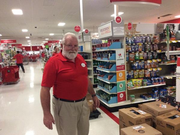 T-1283 Logistics Vibe Captain! Doing awesome influencing his peers to serve our guests! #Vibe