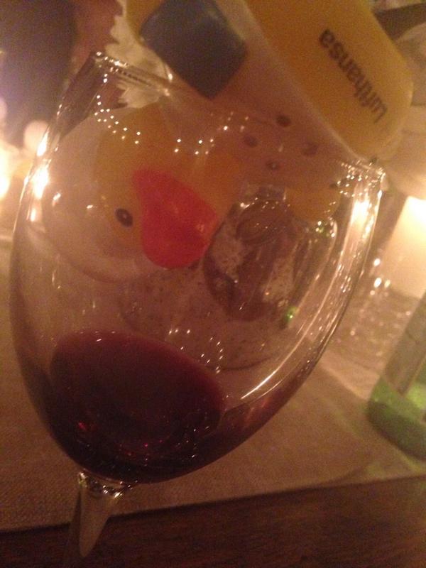 SusieDrinks's tweet photo. #rogueduck got thirsty, y'all. @Lufthansa_USA @RoamingHunger #TasteOfAmerica http://t.co/7kl4AIaCwP