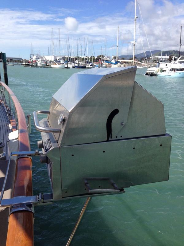 OraKingSalmonNZ's tweet photo. @MusketMatt @whiskeytangoed ready for a ride tomorrow? Your kitchen awaits #kiwibbq #luxurycruise #yonderstar http://t.co/r1BOB5Aw9M