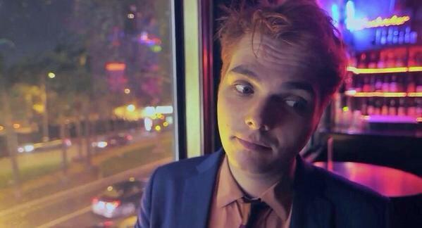 hesitantfob's tweet image. Gerards probably reading the daddy tweets like