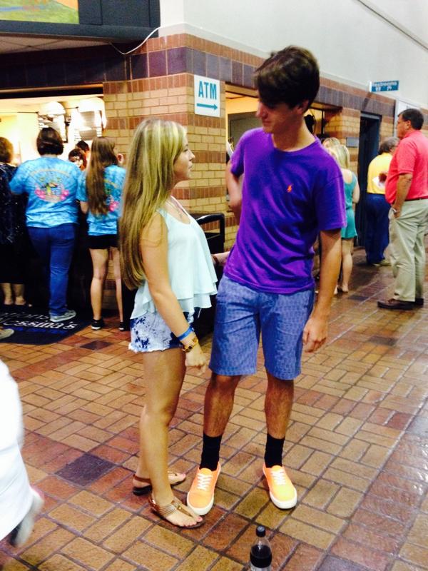 pay10bates's tweet photo. Aw happy birthday bayyy!!!!😘 love you ya 15 year old:) http://t.co/PpiUjOcI2B