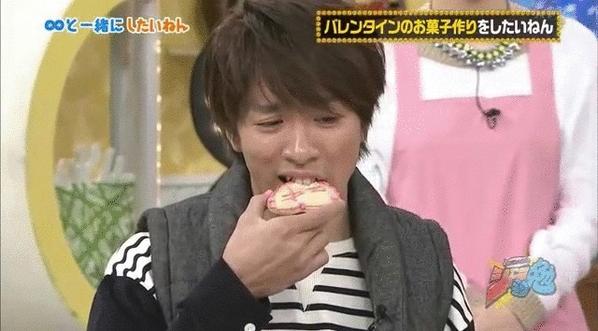 ykym_BSK's tweet photo. 八重歯、ゴリラと言われ続けてきました。某アイドルグループのナスと言えば俺やろ。ばしばし突っ込むで！ほら早よリツイートせんかい。あ、ユーザー名は気にすな！ #RTしたnrさんで気になった人お迎え #nrさんbotさんの友達増やしたい http://t.co/4WJQQPJJko