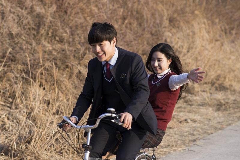 Soompi on X: "Last Day! "Mourning Grave" preview tics giveaway for S'pore Soompiers! #KangHaNeul #KimSoEun http://t.co/A7t0aSyxhI http://t.co/njj3as4Qtu" / X