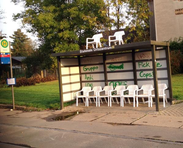 BeateZiemann's tweet photo. Auch die #LVB versucht auf Kundenwünsche einzugehen ;) http://t.co/ZkQCOoIc8q