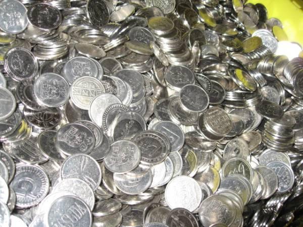 ● パチスロ　●スロット　●コイン　●25パイ メダル　●9.5Kg以上 約1800枚！　箱付き！ 中古！ 3800円売り切りです！ | パチスロ用 25パイ メダル 1000枚 | パチスロ 通販