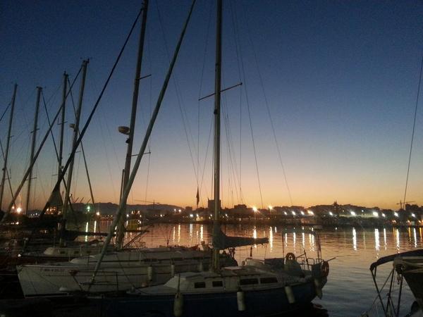 flyingdavidt's tweet image. Sunset in Malaga, Paella o'clock!