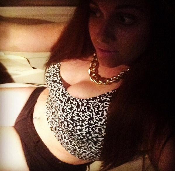 GlammBySam's tweet photo. @GlammBySam follow me on IG doe @glam.by.sam http://t.co/0OcYwPISU1