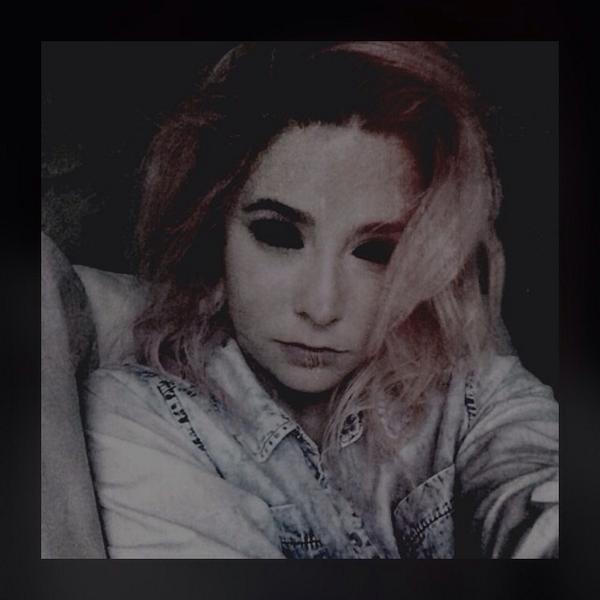 CeCe_Obsessed's tweet image. Gotta have some Halloween spirit (; #Dead2Me #CeCeFrey @CeCeMissXtotheO