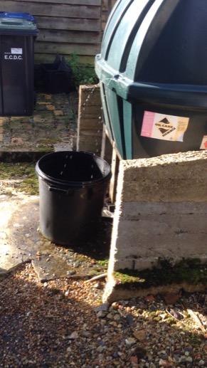 NeilPleasants's tweet photo. Not what you want to find in your garden #oiltankchange http://t.co/oFFxXN4J4u