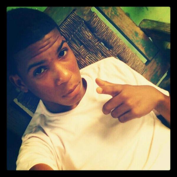 ElMotorola's tweet image. 