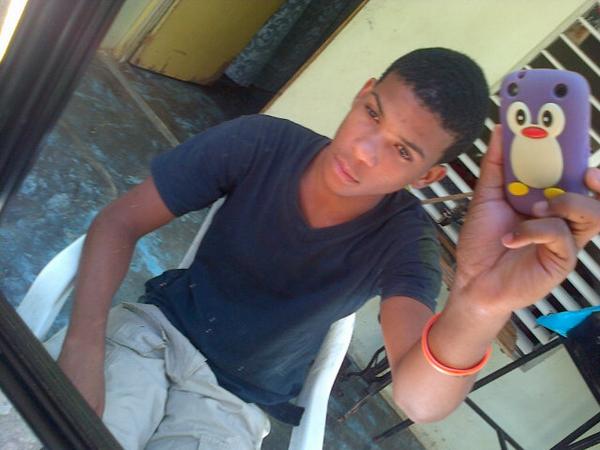 ElMotorola's tweet image. 