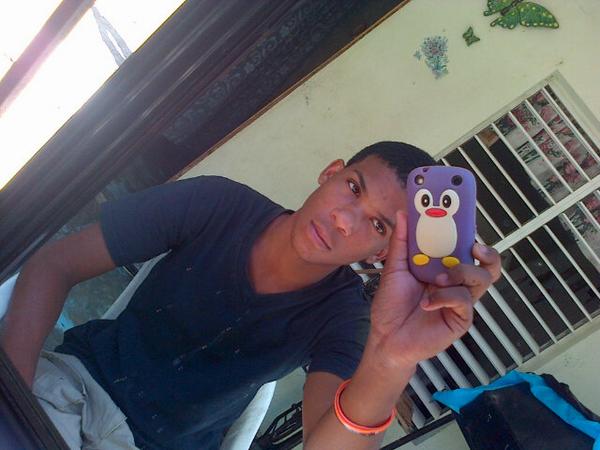 ElMotorola's tweet image. 