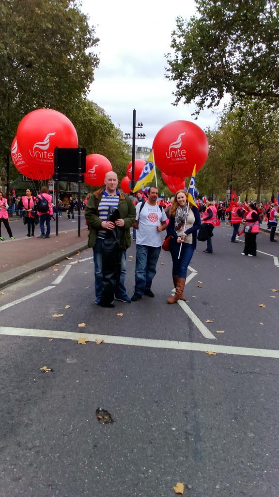 AnnetteWright's tweet photo. @PCS_MCR @pcswigan at the front of the march @PayRise4Britain #BritainNeedsAPayrise @pcs_union @PCS_Northwest http://t.co/PDNJ67SoAI