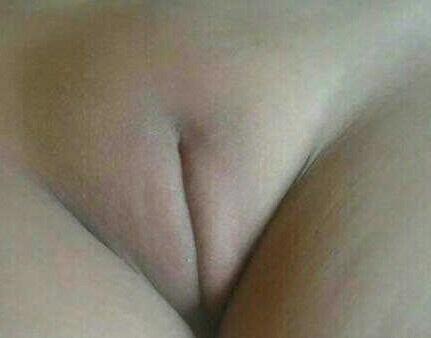 Mmhooonh1122's tweet photo. أللي ععجبه كسي # http://t.co/Y48OLjR8aC
