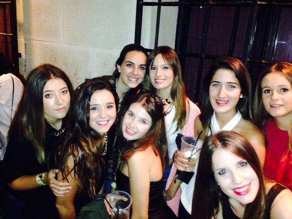 aliciaborondo's tweet photo. Finde inmejorable con mis Enfermeras Cachondas 😍 #WokiMoki #PaellasUmh 💪 http://t.co/RanGhQbb8s