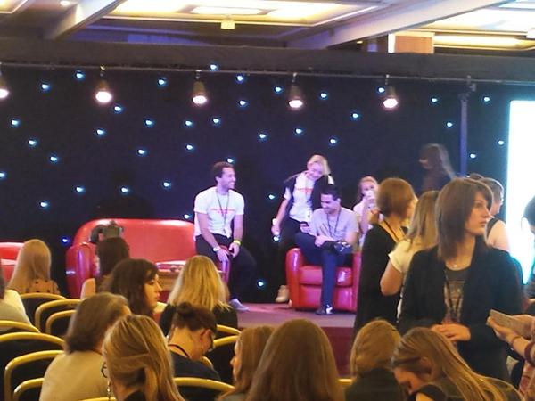 alex_bsale's tweet photo. @GuestsEvents je vous vois lire mon tweet... Merci pour ce cadeau que je pourrai offrir a ma cherie.. #FWTP2KDO http://t.co/LqsA6zs1dJ