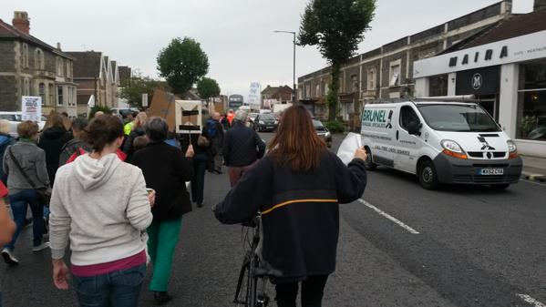 cath_t_thomas's tweet photo. Great to hold up traffic for a few mins this morning to spread word against McDonalds in Fishponds, Bristol #NoMacInF http://t.co/jABP9ZhoIX